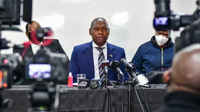 Le ministre sud-africain de la santé, Zweli Mkhize