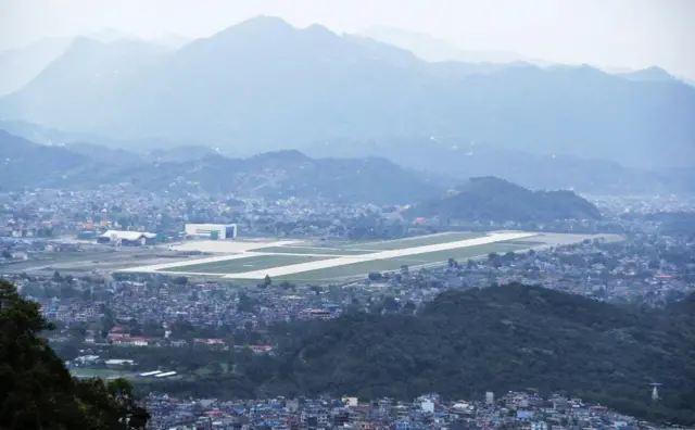 पोखरा अन्तर्राष्ट्रिय विमानस्थलको काम सुरु भए पनि सुस्त भएको बताइन्छ