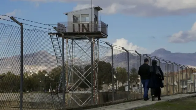 La valla de la zona desmilitarizada en Chipre