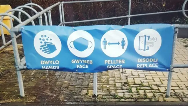 مبارزه با کرونا