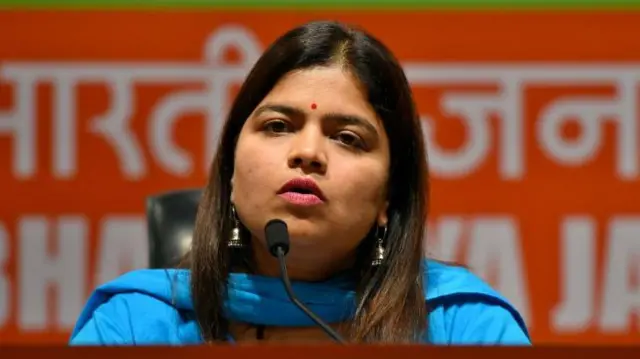प्रमोद महाजन यांच्या कन्या आणि भाजपच्या माजी खासदार पूनम महाजन