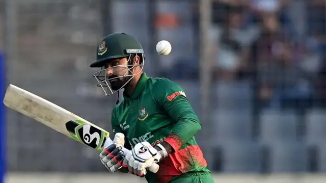 लिटन दास