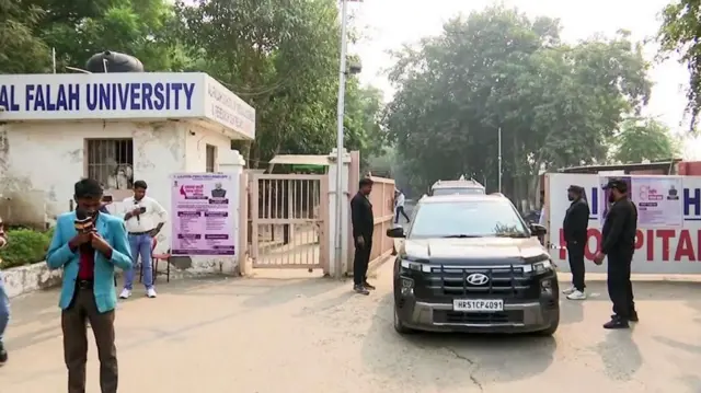 హరియాణా, పేలుడు పదార్ధాలు, ఐఈడీ, జమ్మూ కశ్మీర్ పోలీసులు, తుపాకులు