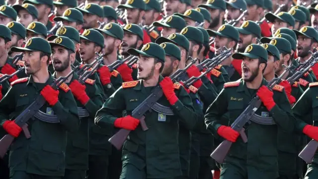 Бойцы КСИР