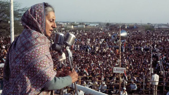 इंदिरा गांधी