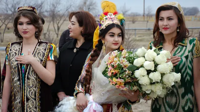 بازگشایی گذرگاه «سرزم» میان پنجیکت و سمرقند