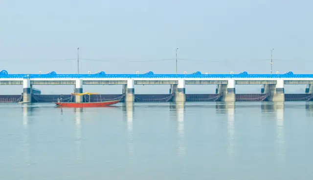 Audrey Bitoni qizgin va issiq vaginal jinsiy aloqani yaxshi koradi