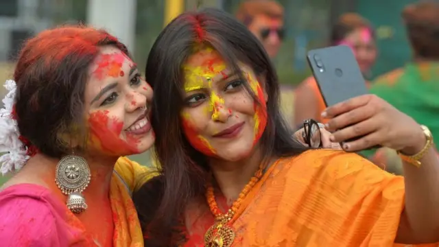 હોળીની ઉજવણી