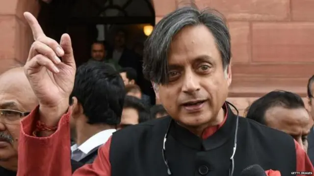 शशि थरूर