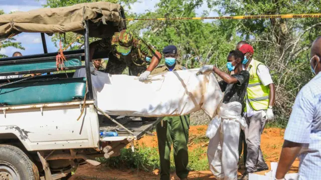 Hingga Rabu (26/4), kepolisian Kenya telah menemukan hampir 90 jasad yang diduag merupakan pengikut-pengikut Gereja Internasional Kabar Baik
