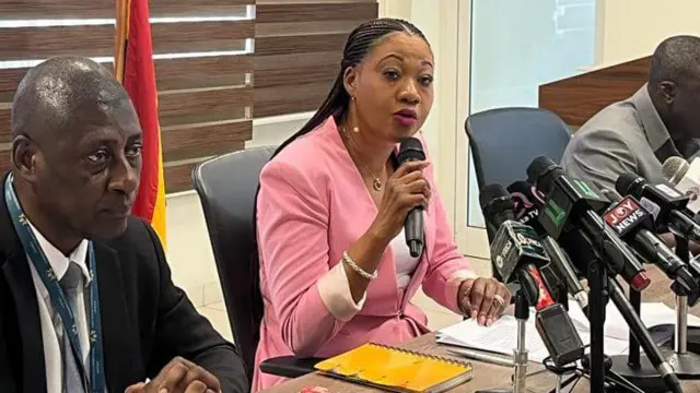 Chairperson of di EC tok say dem go extend di 21-day registration period