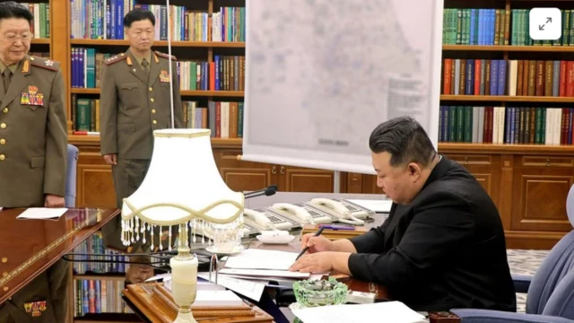 Image hình ảnh hình ảnh hình ảnh hình ảnh Kim Jong Un - Bắc Hàn: Kim Jong-un thay tướng cấp cao, kêu gọi chuẩn bị nếu ...