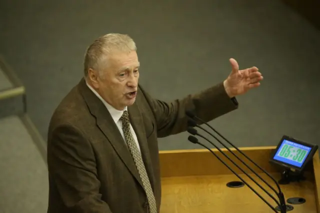 Vilaadmiir Zhiriinovskii paarlaamaa biyyattii keessatti