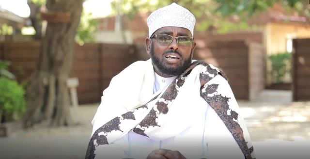 Waa kuma Buurmadoow, boqorka marar badan hadal haynta dhaliyay? - BBC