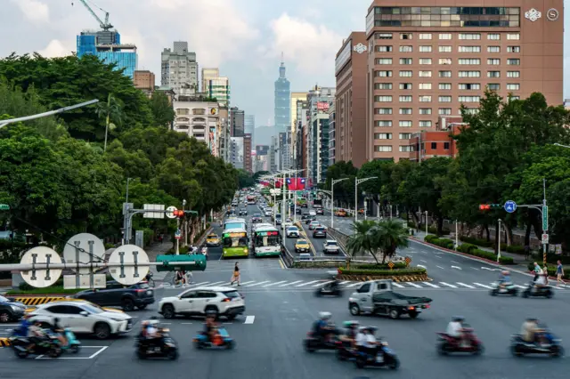 出口占台湾GDP六成，台币升值冲击当地经济