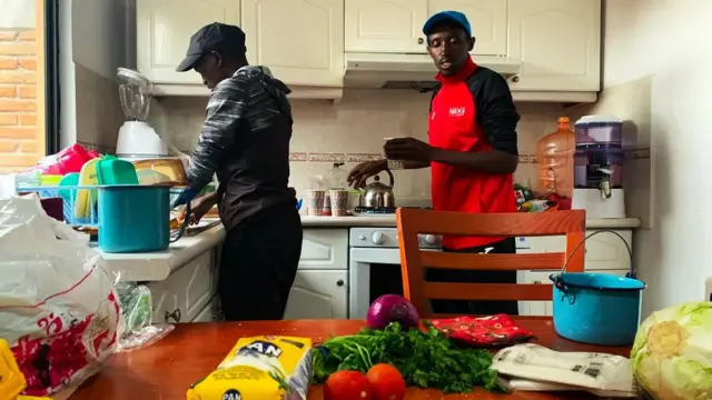 Coureurs kenyans à la cuisine de Toluca