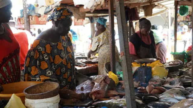 Le marché des écailleuses est saturé.