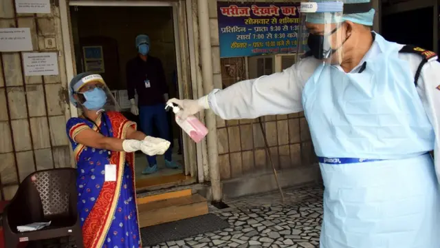 हँड सॅनिटायझर