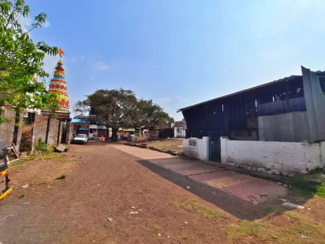 वडगणे गावातील महादेव मंदिर आणि मशीद