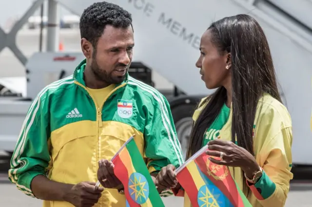 Atileet Silashii Sihiniifi Atileet Xurunash Dibaabaa bultii ijaarratanii waliin ijoollee horaniiru