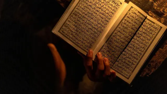 Menurut pengamat pendidikan di Aceh, Affan Ramli, praktik kekerasan di lembaga pendidikan agama pun langgeng lantaran pendidik salah menafsirkan teks agama.