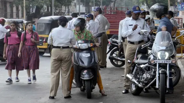 वाहतूक दंड