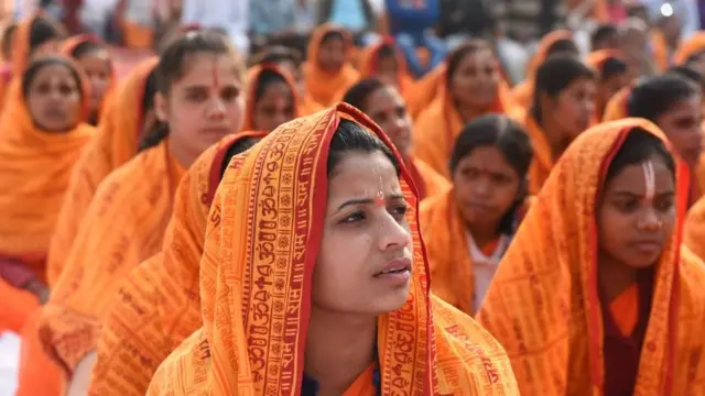 ২০১৭ সালে বাবরি সমজিদ ভাঙ্গার ২৫ বছর পূর্তি উপলক্ষে অযোধ্যায় বিশ্ব হিন্দু পরিষদের সমাবেশ