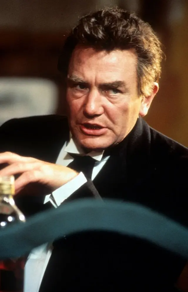 Albert Finney