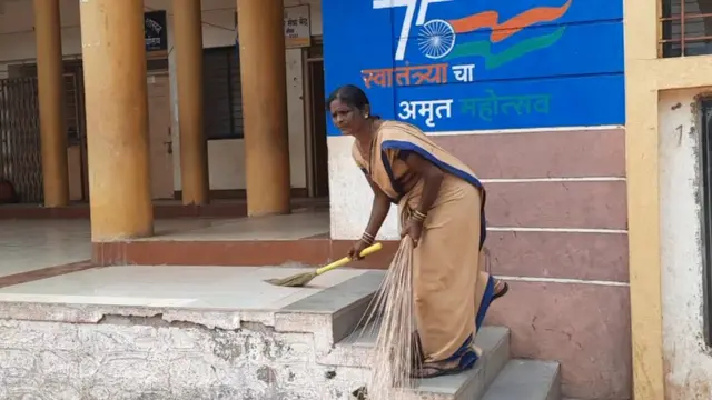 कोल्हापूर, विधवा महिला