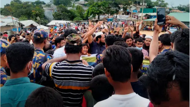 কক্সবাজারে রোহিঙ্গা শিবিরগুলোতে সমাবেশ