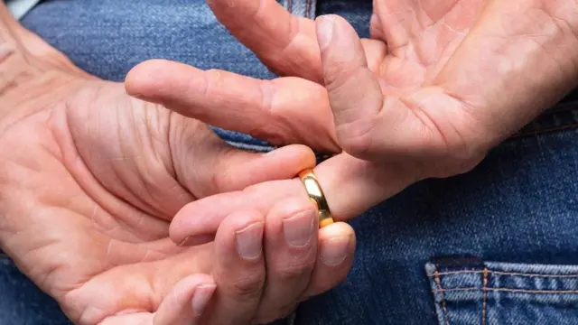 أشارت دراسة إلى أن 70 في المئة من الناس يخونون شركاء حياتهم في مرحلة ما من حياتهم