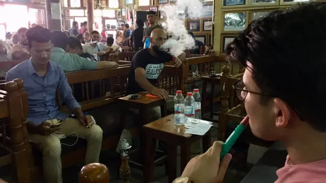 "شهدا" قهوه خانه