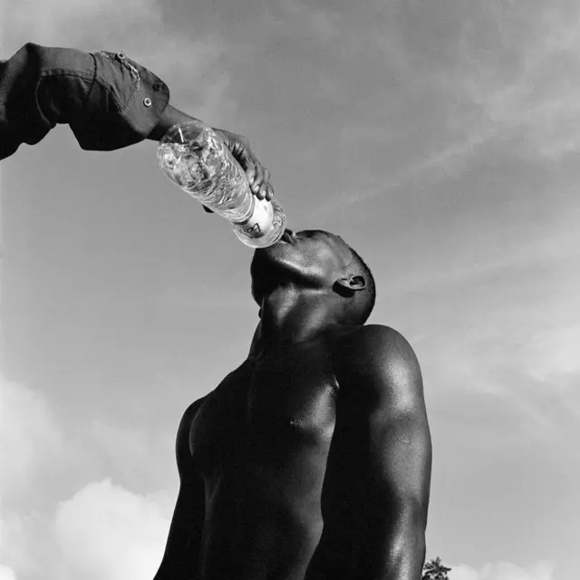 A Madagascar, le sport de combat Moraigny suppose que chaque adversaire est un partenaire.