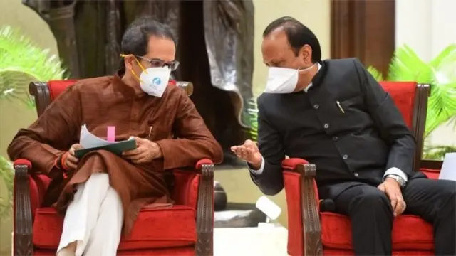 उद्धव ठाकरे-अजित पवार