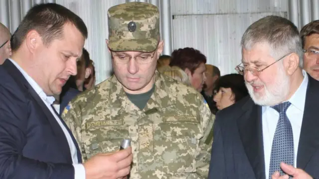 Коломойський