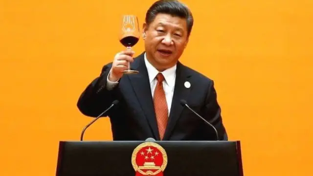 चीन के राष्ट्रपति शी जिनपिंग