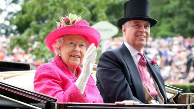 Reina Isabel.