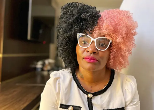 ‘‘Markaan caawiyay Gerogina, waxaan dareemay murugo, aad baana u xanaaqay,” ayay tidhi Nyoni. Arrinta Georgina waxay u ogolaatay haweenayda lagu magacaabo Nyoni in ay dowladda digniino Malawi digniino gaadhaan kuna cadaadiso arrinka in ay soo farageliso. 