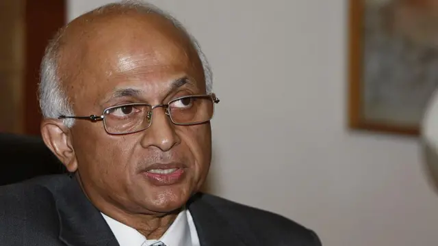 ভারতের তৎকালীন পররাষ্ট্রসচিব রঞ্জন মাথাই