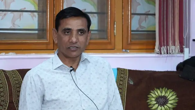 ઉર્વીલના પિતા