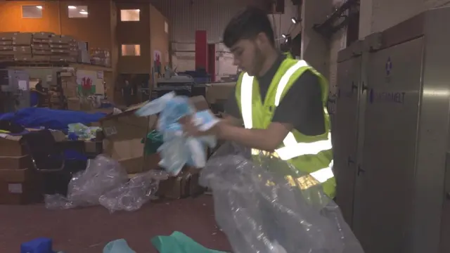 Nama maaskii walitti guuraa jiru