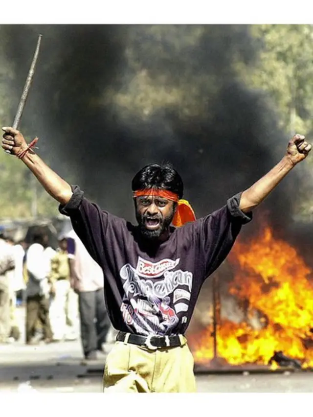 గుజరాత్ అల్లర్లు, సెబాస్టియన్ డిసౌజా