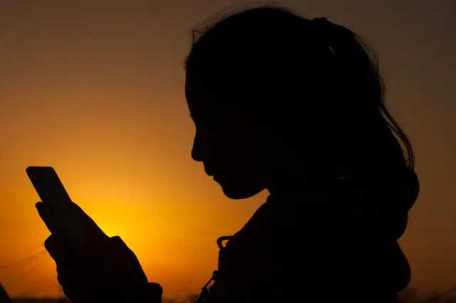 ஹேமா கமிட்டி எதிரொலி: 'தமிழ் சினிமாவின் மோசமான பக்கம்' - அனுபவங்களை பகிரும் பெண் கலைஞர்கள்