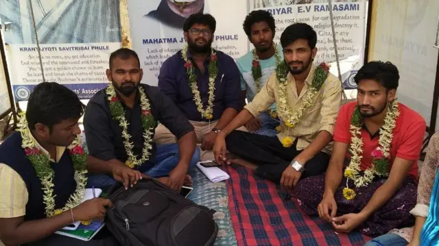 హెచ్‌సీయూ విద్యార్థుల ఆందోళన