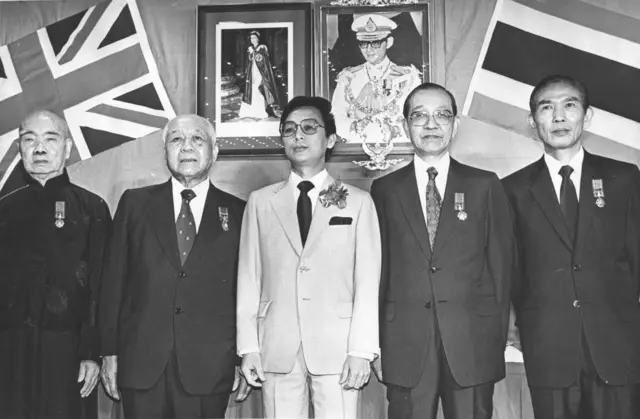 ชวน หลีกภัย