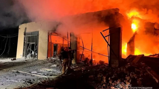 Firefighters battle to put out blazing flames for Dnipropetrovsk in central Ukraine 