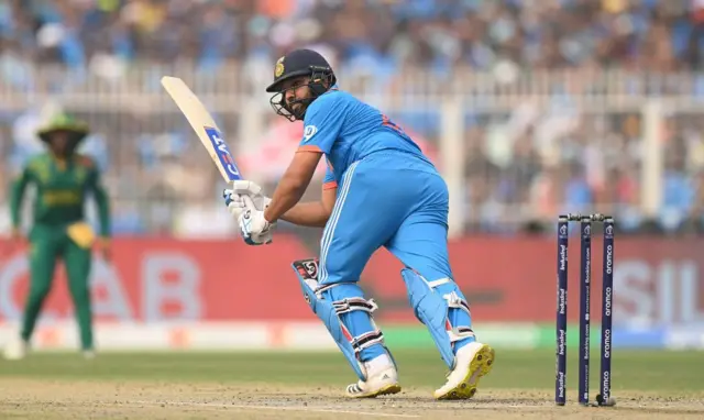 रोहित शर्मा 