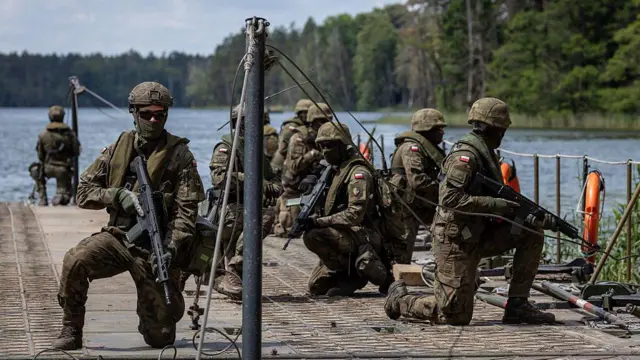 Польсько-литовські навчання "Burztynowy Obronca-26" у північно-східній Польщі 24 червня 2026 року