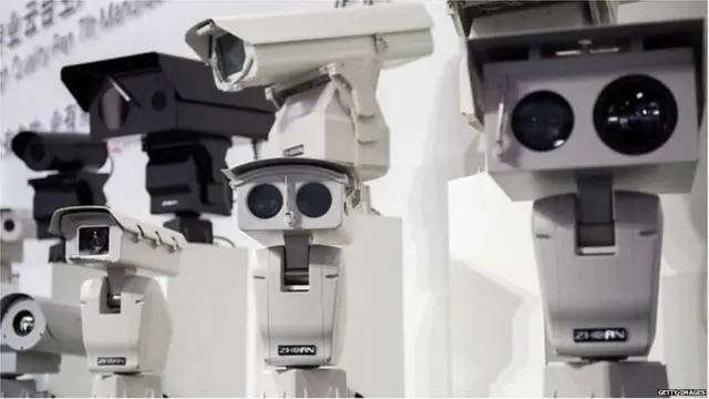 बीजिंग में अक्तूबर में हुए एक्सपो के दौरान प्रदर्शित सीसीटीवी कैमरा