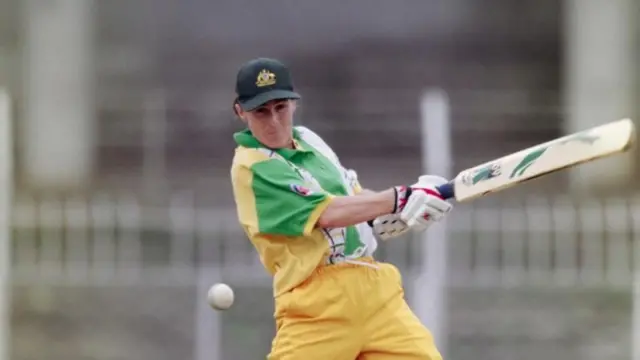 ஆஸ்திரேலியாவின் பெலிண்டா கிளார்க்